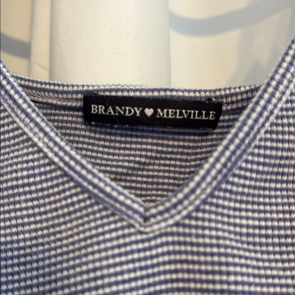 Brandy Melville Ribbed Striped Crop Tank Blue White One Size - Picture 2 of 10